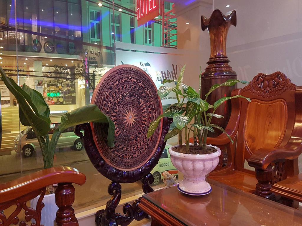 Tuan Phong Hotel Da Nang Bagian luar foto