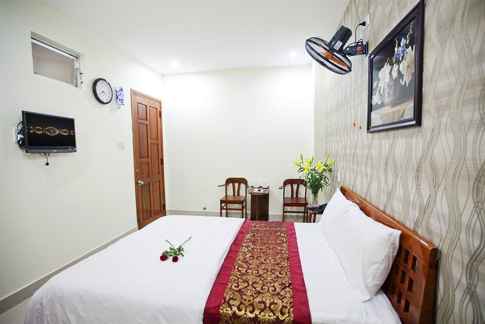 Tuan Phong Hotel Da Nang Bagian luar foto