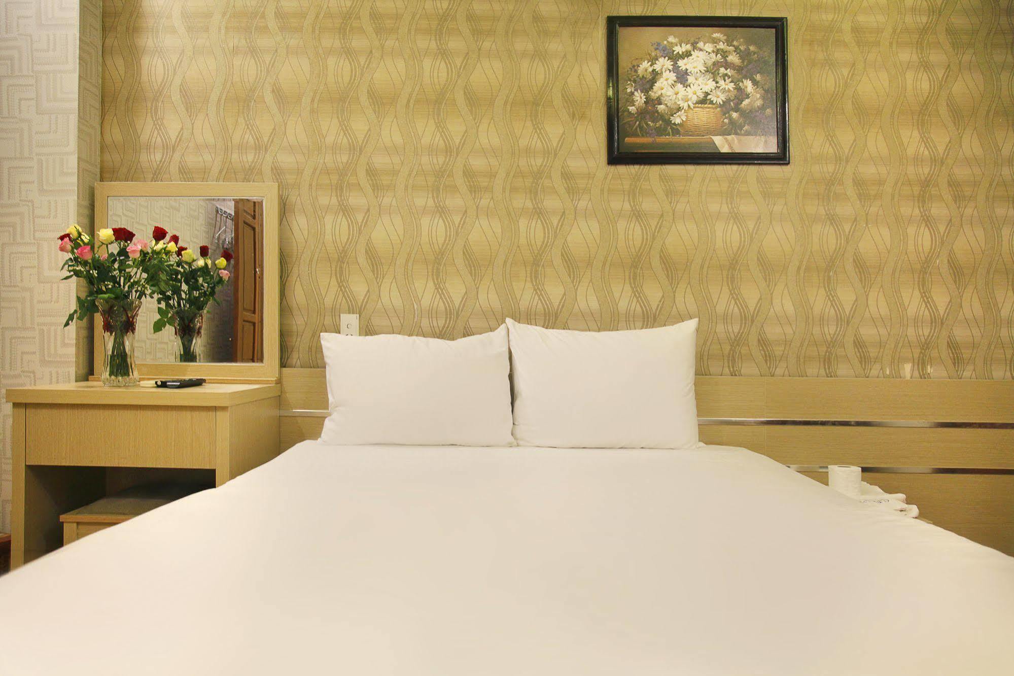 Tuan Phong Hotel Da Nang Bagian luar foto